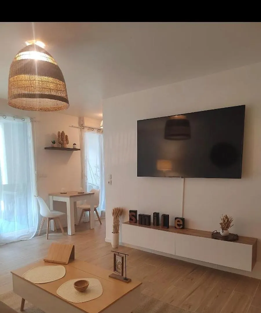 Escapade A Blagnac, T2, Balneo,Jardin,Parking,Tram Apartamento França